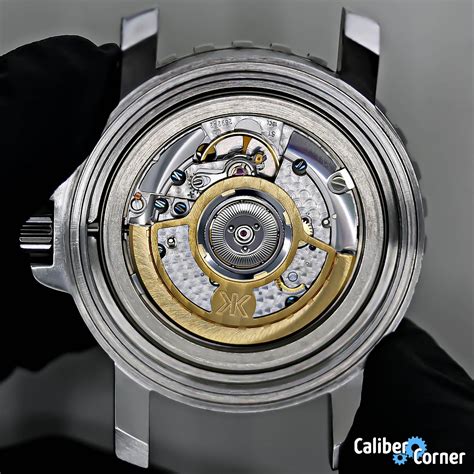 cartier calibre 076 vs eta 2892